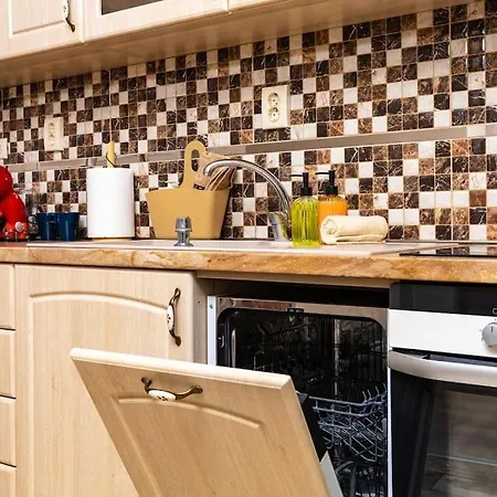 2-bedroom Apt With Private Parking /hadzhi Dimitar Apartment *
