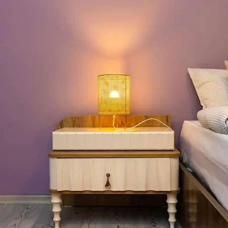 Apartment 2-bedroom Apt With Private Parking /hadzhi Dimitar